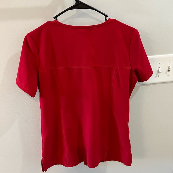 Red scrub top - Picture 2 of 2